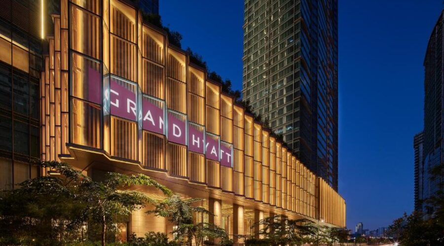 Grand Hyatt Manila (Гранд Хаятт Манила)